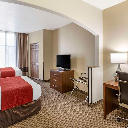 คอมฟอร์ต สวีท ออกเดน คอนเฟอเรนซ์ เซ็นเตอร์ Hotel ภายนอก รูปภาพ